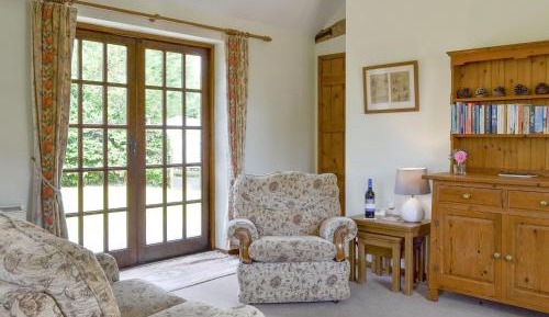 Two-Bedroom Holiday Home