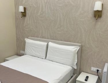 Single Room with Private Bathroom