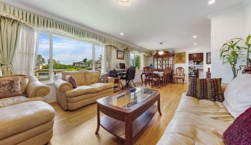 Three-Bedroom Vacation Home 