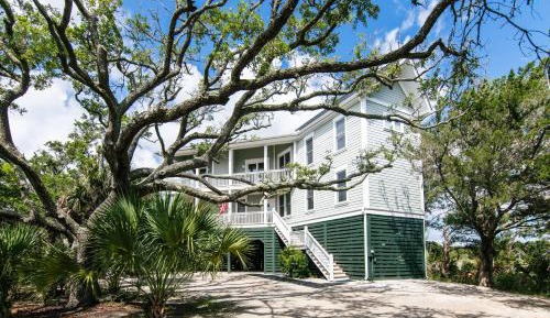 Four-Bedroom Vacation Home