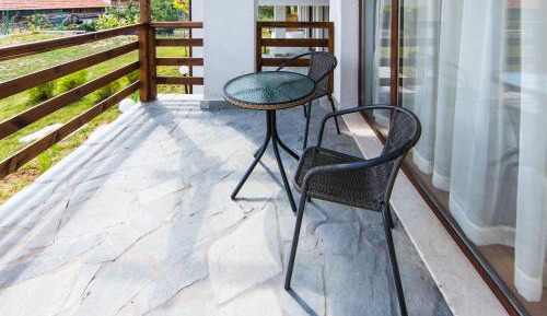 Studio with Garden View