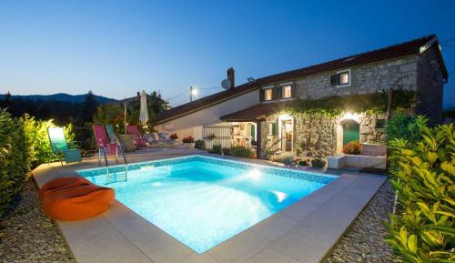 Superior Three-Bedroom Villa with Private Pool