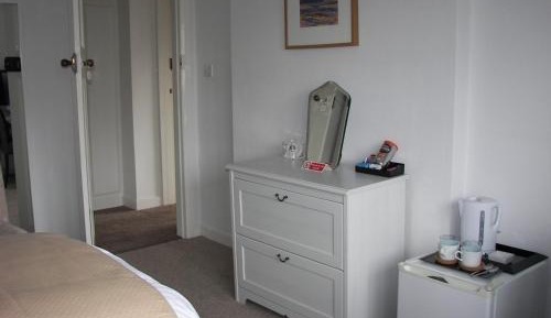 Triple Room with Ensuite Bathroom