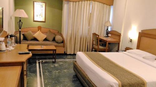 Executive Tistar Room