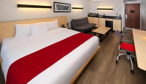 Superior Queen Room with Sofa Bed