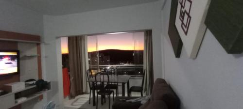 Apartment with Mountain View