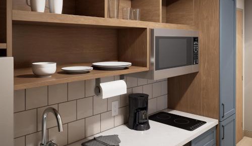 Queen Studio Corner Suite with Two Queen Beds