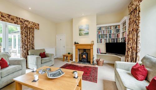 Four-Bedroom Vacation Home