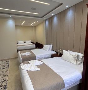 Junior Suite with Mountain View