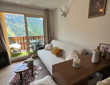 Superior One-Bedroom Apartment