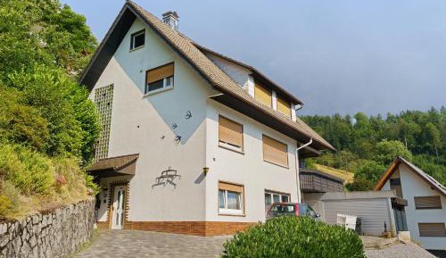 Three-Bedroom Superior Apartment