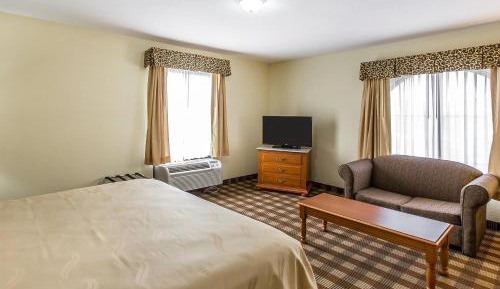 King Room with Sofa Bed - Non-Smoking