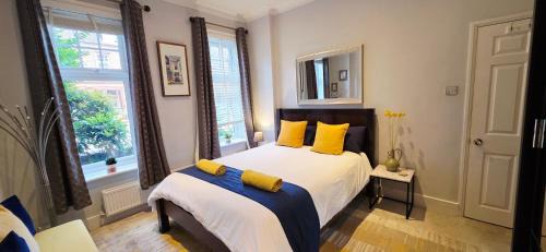 Two-Bedroom Apartment with Garden View
