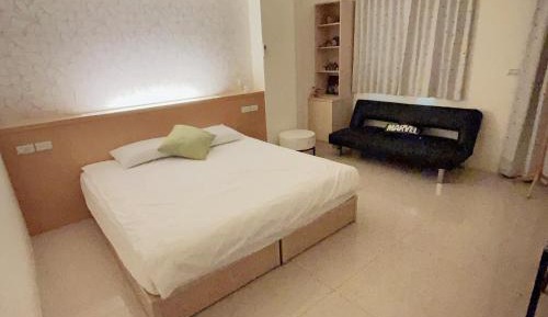 Deluxe Double Room with Shower