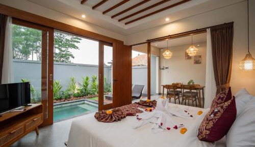 One Bedroom Pool Villa with Private Kitchen