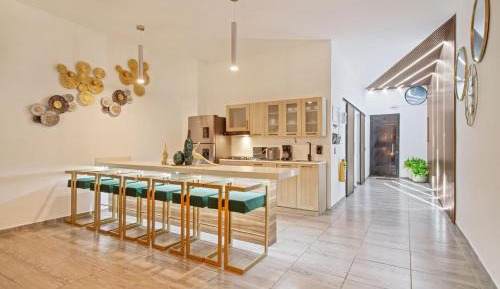 Five-Bedroom Apartment