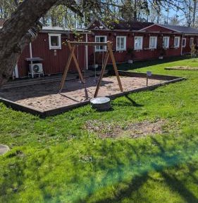 Single Room with Shared Shower and Toilet