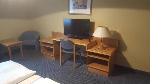 Twin Room with Bathroom