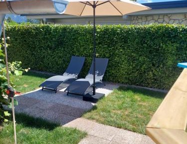 Studio with Mountain View