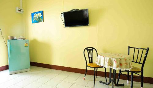 Bungalow with Sea View