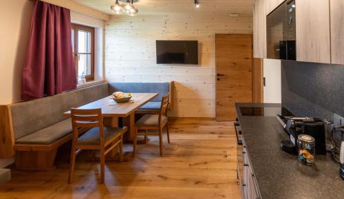 One-Bedroom Apartment - Non-Smoking