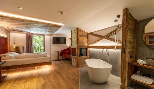 Double Room with Mountain View