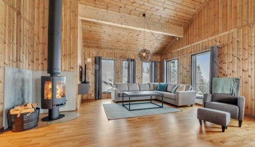 Superior Chalet