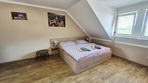 Comfort Triple Room with Shower