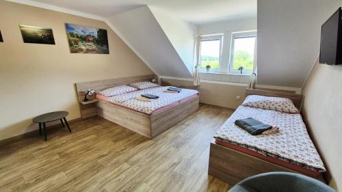 Comfort Triple Room with Shower