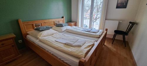 One-Bedroom Apartment with View