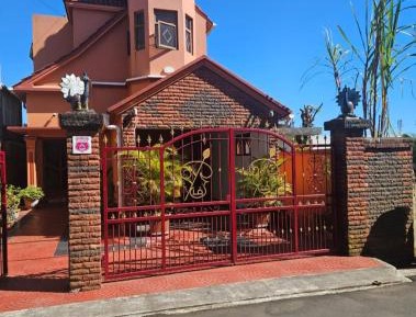 Four-Bedroom Holiday Home