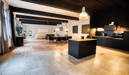 One-bedroom Loft Apartment 