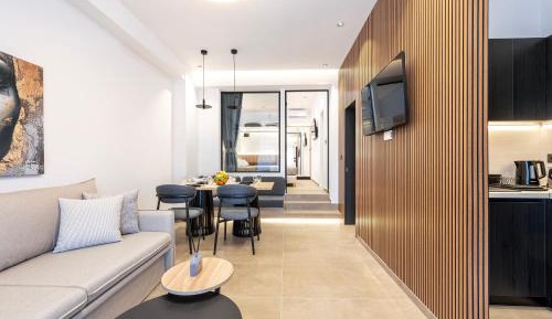 One-Bedroom Apartment - Sea Side