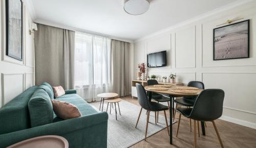 Studio Apartment