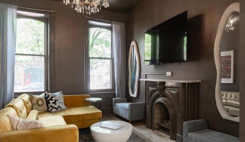 Three-Bedroom Townhouse