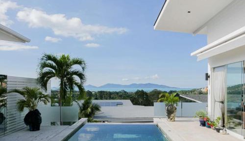 Villa with Sea View