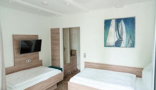 Twin Room with Lake View