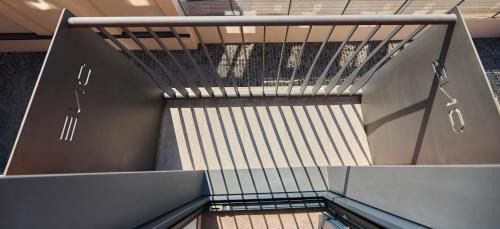 Superior One-Bedroom Apartment with Balcony