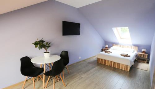 Twin Room with Shower