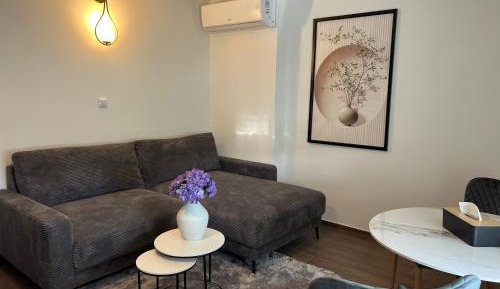 One-Bedroom Apartment with Terrace