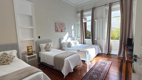 Quadruple Room with Private Bathroom