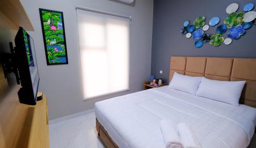 Queen Room with Garden View