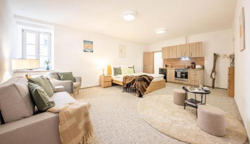 Deluxe Double Room with Extra Bed