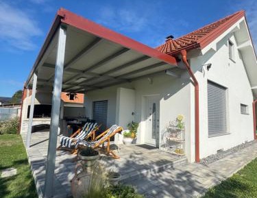 One-Bedroom House
