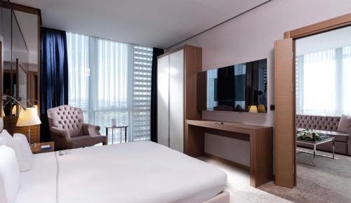Executive King Suite