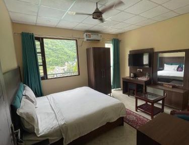 King Room with Lake View
