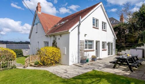 Six-Bedroom House