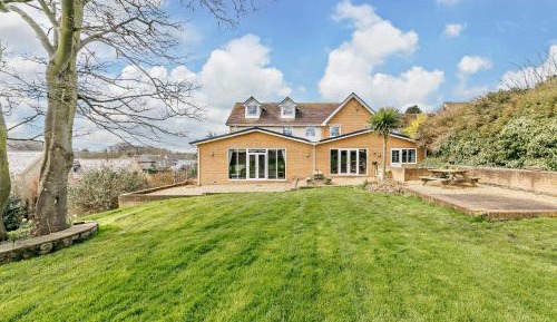 Six-Bedroom House