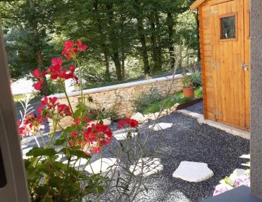 King Room with Garden View