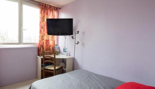 Double Room with Shared Toilet